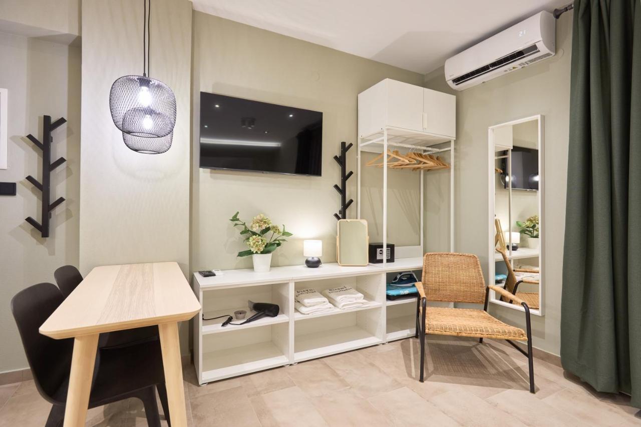 Oisymi Luxury Studios Néa Péramos Eksteriør bilde