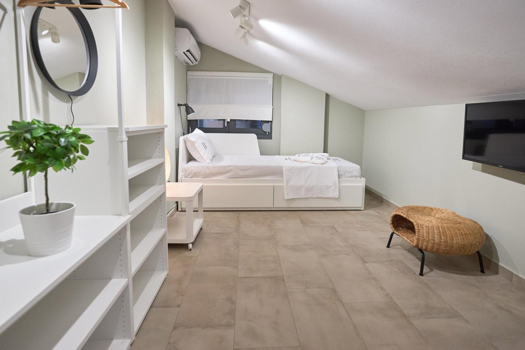 Oisymi Luxury Studios Néa Péramos Eksteriør bilde